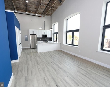 1849 E Venango Street - Photo Thumbnail 3