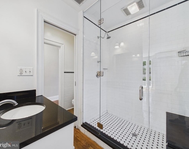 2220 Delancey Place - Photo Thumbnail 10
