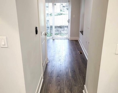 230 Wendover Street - Photo Thumbnail 26