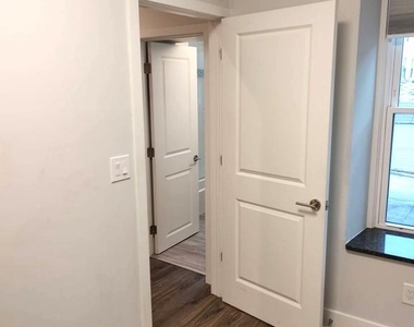 230 Wendover Street - Photo Thumbnail 17