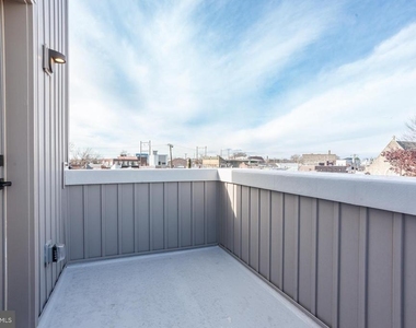 5126 Malcolm Street - Photo Thumbnail 17