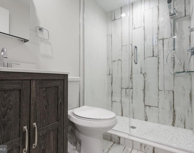 5126 Malcolm Street - Photo Thumbnail 13
