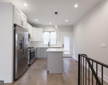 5126 Malcolm Street - Photo Thumbnail 1
