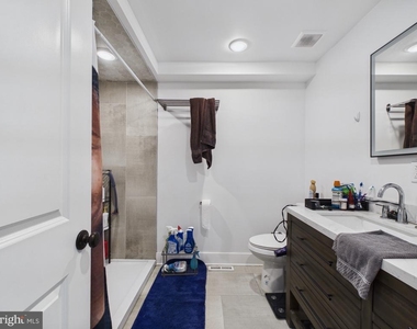256 N 32nd Street - Photo Thumbnail 10