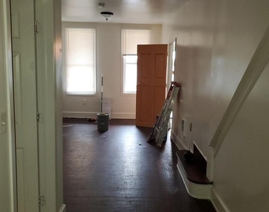 3350 N Water Street - Photo Thumbnail 1