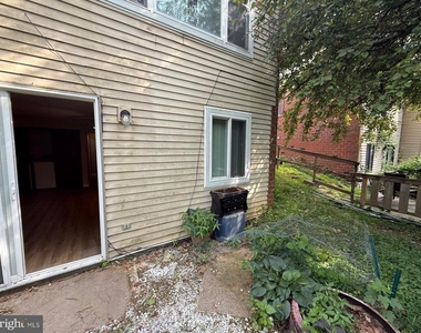9388 Neil Road - Photo Thumbnail 11