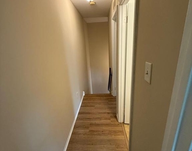 9388 Neil Road - Photo Thumbnail 17