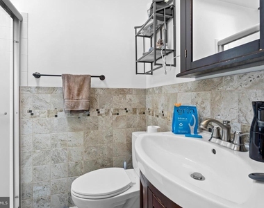 12012 Waldemire Drive - Photo Thumbnail 16