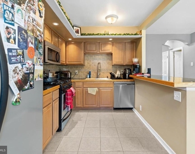 12012 Waldemire Drive - Photo Thumbnail 7