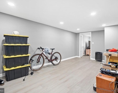 12012 Waldemire Drive - Photo Thumbnail 22