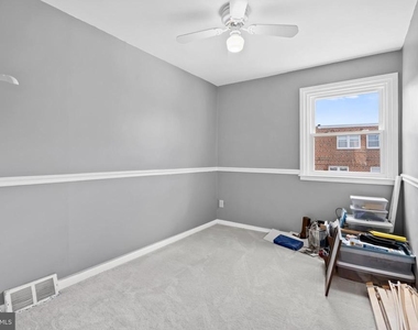 12012 Waldemire Drive - Photo Thumbnail 14