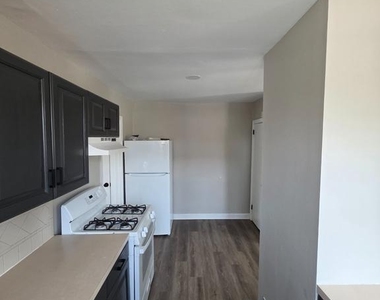 4344 Vista Street - Photo Thumbnail 10