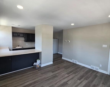 4344 Vista Street - Photo Thumbnail 25