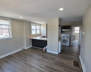 4344 Vista Street - Photo Thumbnail 5