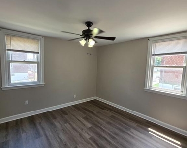 4344 Vista Street - Photo Thumbnail 14