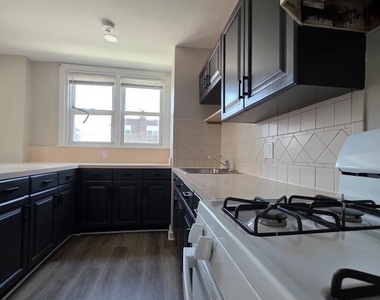 4344 Vista Street - Photo Thumbnail 11