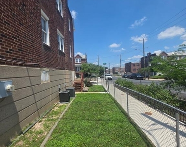 4344 Vista Street - Photo Thumbnail 2