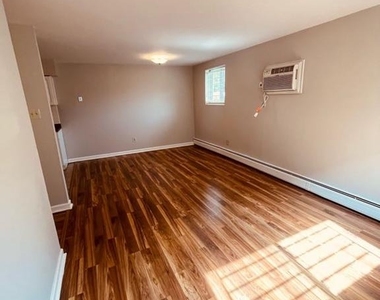 4300 Pearson Avenue - Photo Thumbnail 10