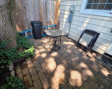 878 N Taylor Street - Photo Thumbnail 15