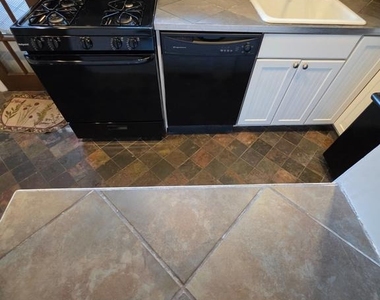 878 N Taylor Street - Photo Thumbnail 43