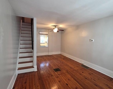 878 N Taylor Street - Photo Thumbnail 9