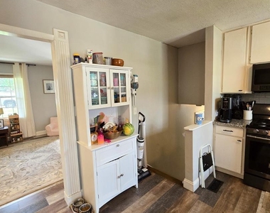 5813 Rangeley Drive - Photo Thumbnail 9