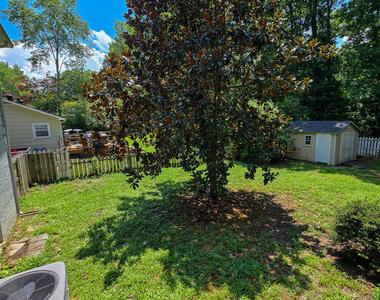 5813 Rangeley Drive - Photo Thumbnail 38