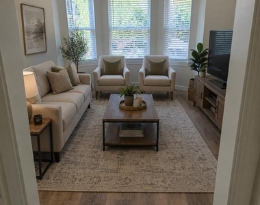 5375 Wingohocking Terrace - Photo Thumbnail 2
