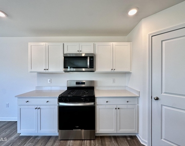 258 Bay Laurel Drive - Photo Thumbnail 10