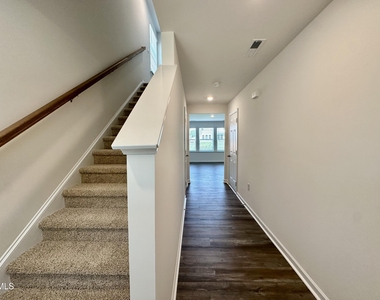 258 Bay Laurel Drive - Photo Thumbnail 2