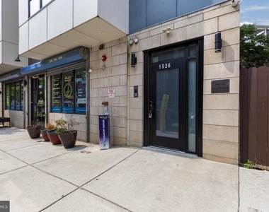 1526 Ridge Avenue - Photo Thumbnail 27