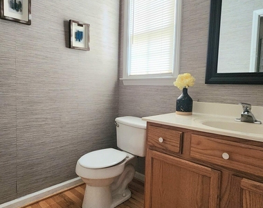 9017 Erinsbrook Drive - Photo Thumbnail 5