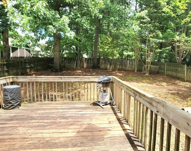 9017 Erinsbrook Drive - Photo Thumbnail 6