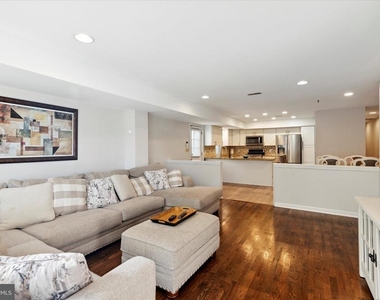 535 Gerhard Street - Photo Thumbnail 10