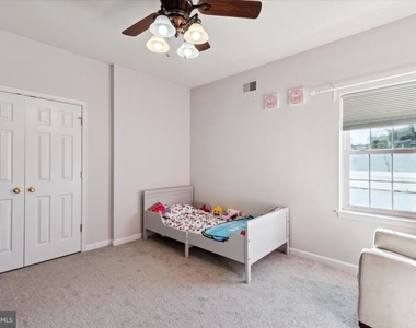 535 Gerhard Street - Photo Thumbnail 20
