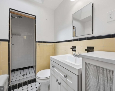 3323 Tilden Street - Photo Thumbnail 20