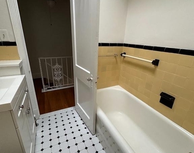 3323 Tilden Street - Photo Thumbnail 29