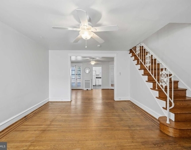 3323 Tilden Street - Photo Thumbnail 9