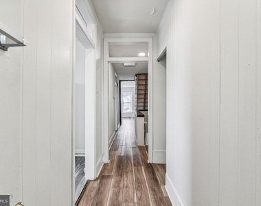270 Dupont Street - Photo Thumbnail 1
