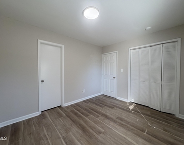 1901 Tischer Road - Photo Thumbnail 7