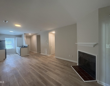 1901 Tischer Road - Photo Thumbnail 4