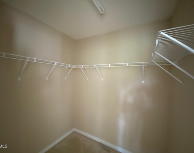 2801 Benevolence Drive - Photo Thumbnail 11