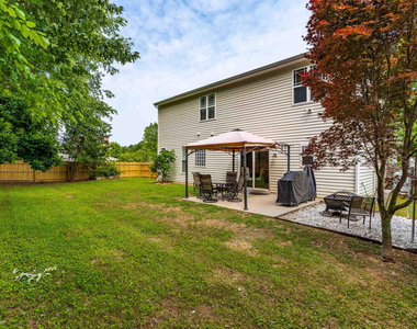 148 Pearson Place - Photo Thumbnail 8