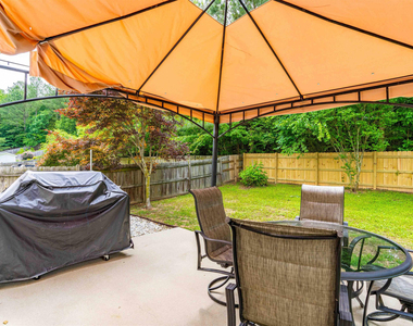 148 Pearson Place - Photo Thumbnail 6