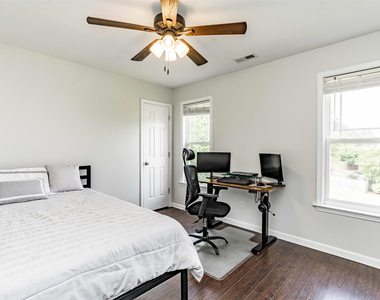 148 Pearson Place - Photo Thumbnail 19