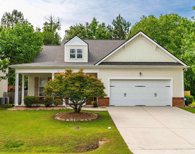 148 Pearson Place - Photo Thumbnail 2