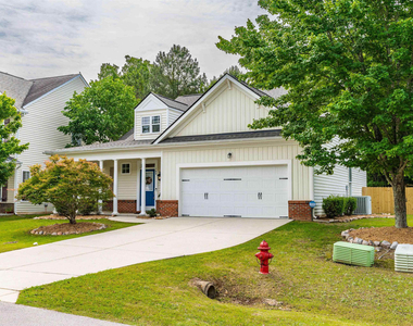 148 Pearson Place - Photo Thumbnail 1