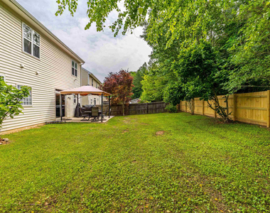 148 Pearson Place - Photo Thumbnail 10
