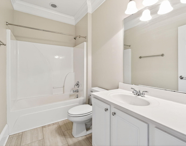 423 Waterford Lake Drive - Photo Thumbnail 8