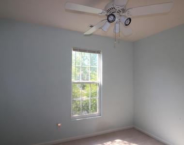 104 Hickory Meadow Circle - Photo Thumbnail 10